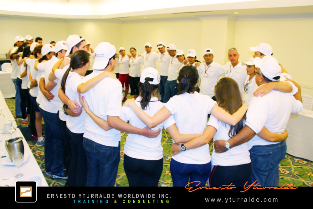 Talleres de Cuerdas Bajas en Panamá | Ernesto Yturralde Worldwide Inc.